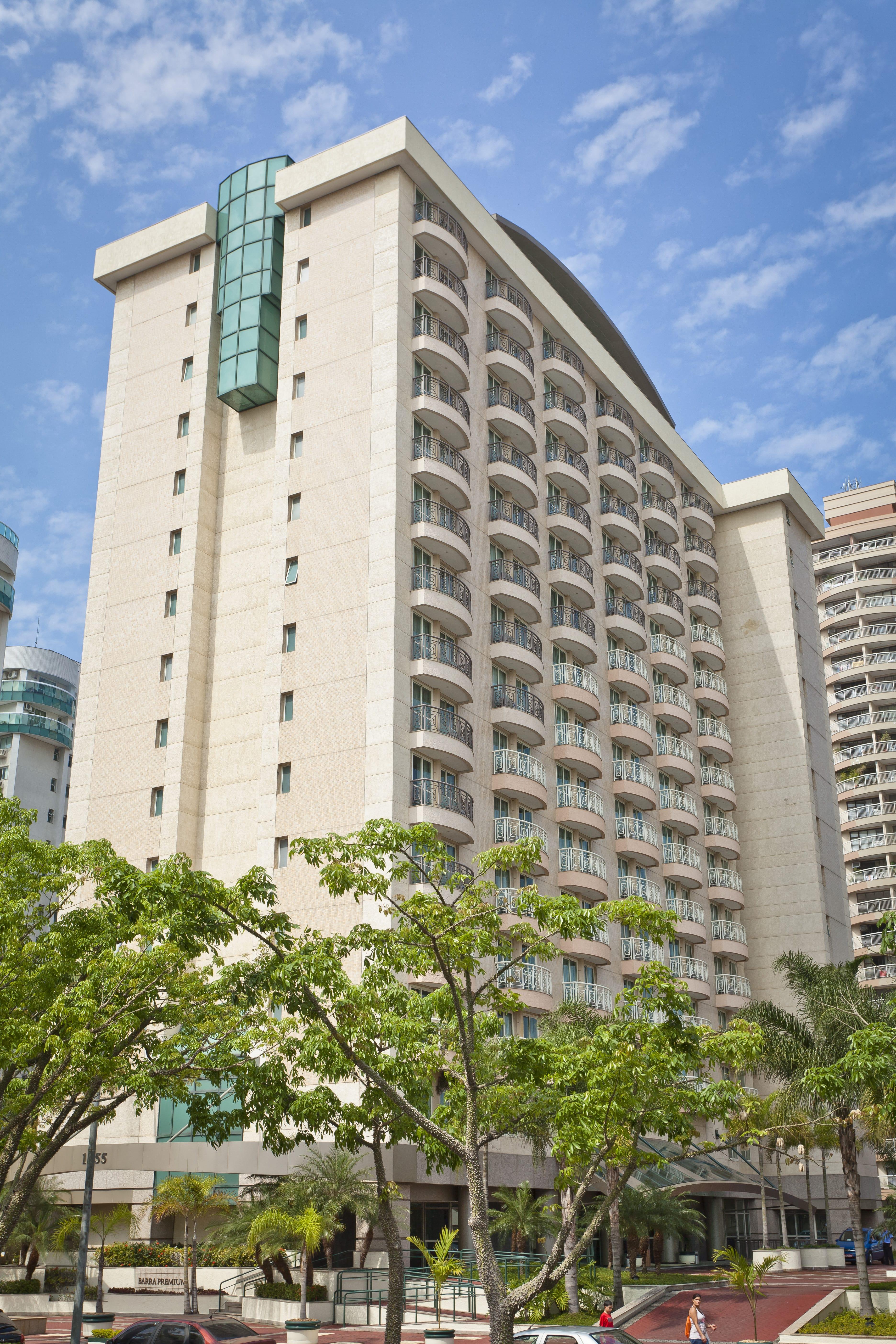 Hotel Bourbon Barra Da Tijuca 4*