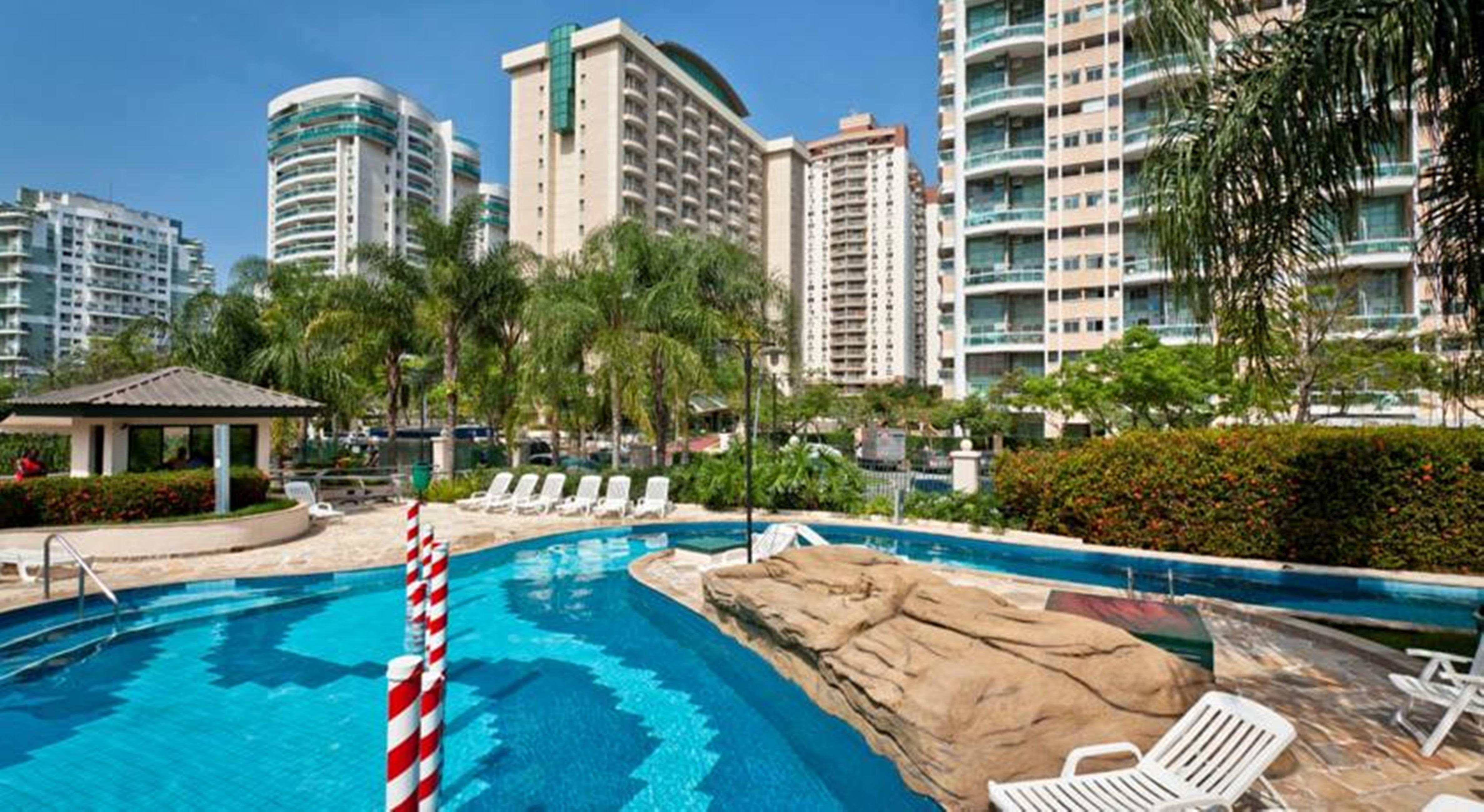Hotel Bourbon Barra Da Tijuca 4*